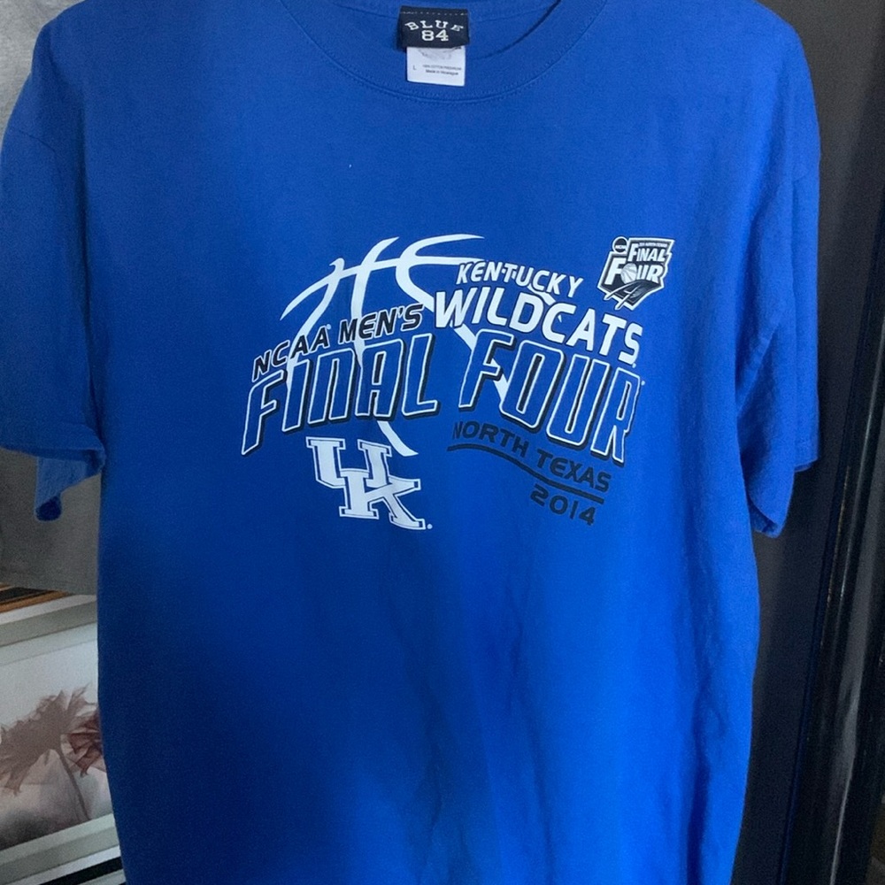 University of Kentucky NCAA men’s basketball 2014 final 4 t-shirt